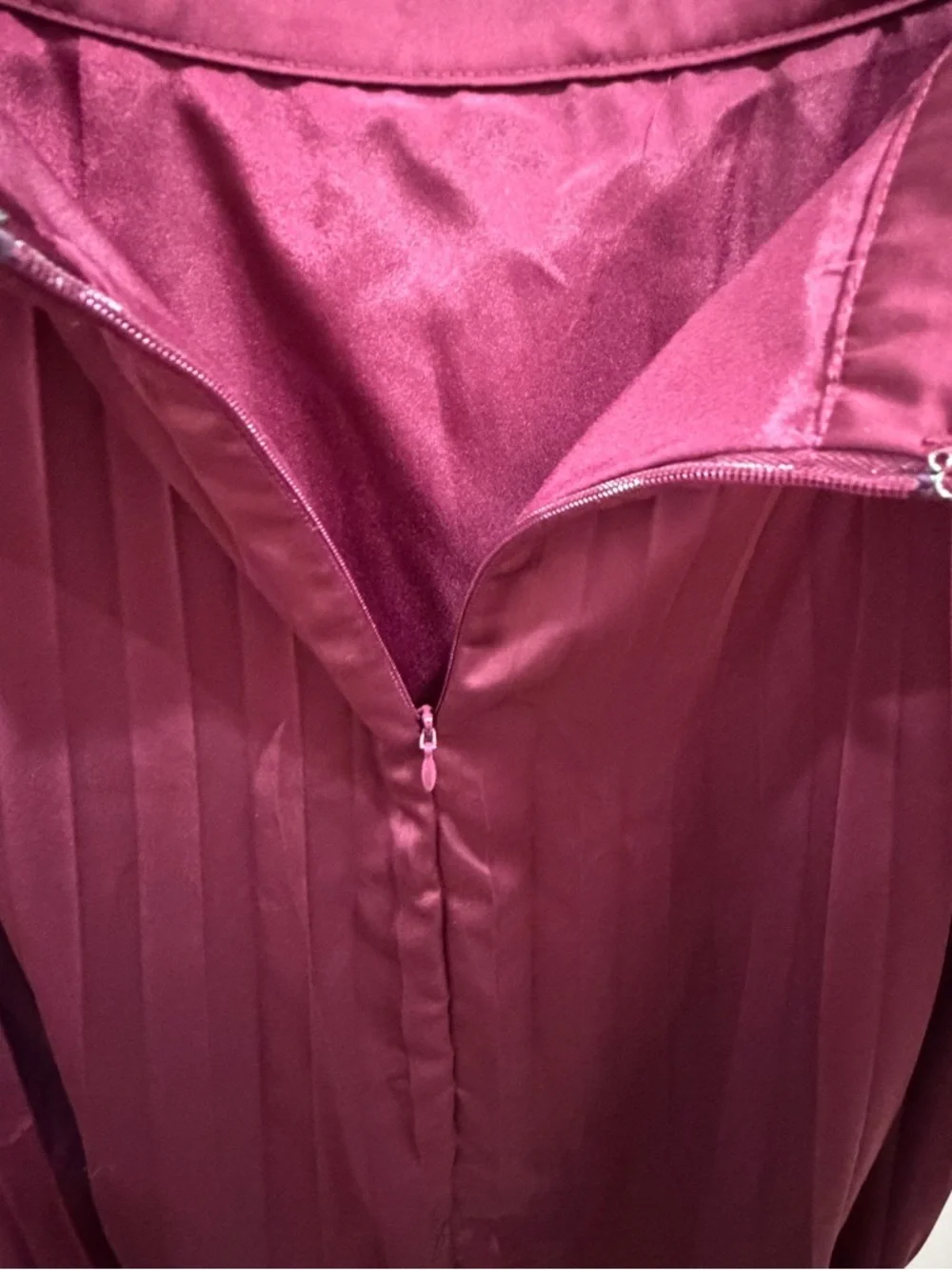 J Crew Elegant Cranberry Pleated A Line Skirt Sz 4